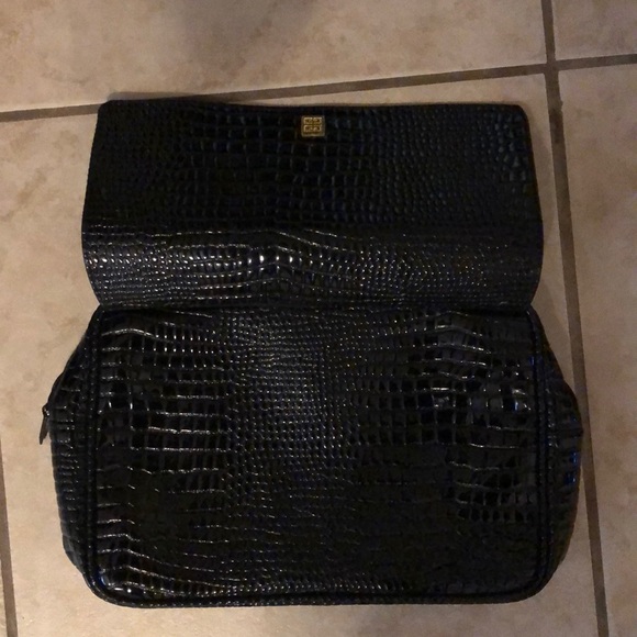 Bag - Picture 3 of 3